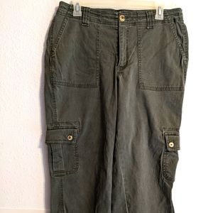 Ladies Falls Creek Capri Pants Size 10